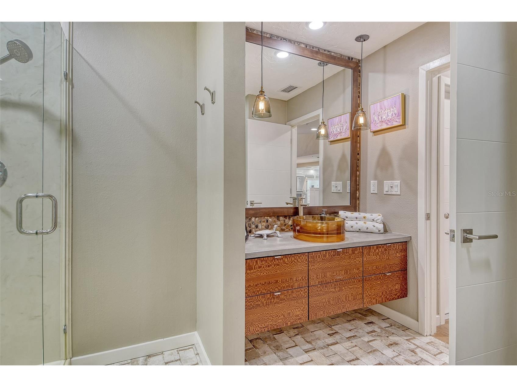 3427 Winding Oaks Drive #14 Longboat Key FL 34228 A4686623 image32