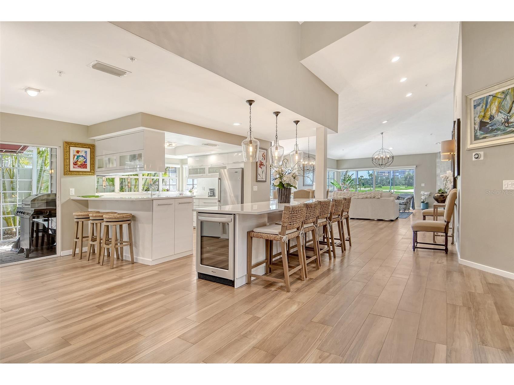 3427 Winding Oaks Drive #14 Longboat Key FL 34228 A4686623 image5
