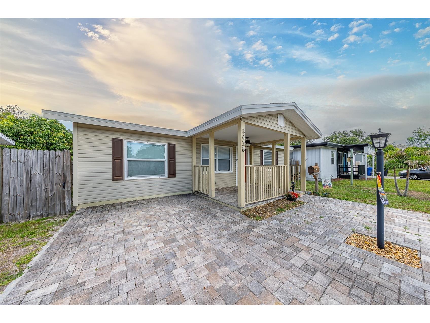 3428 39th Street N Saint Petersburg FL 33713 TB8520691 image2