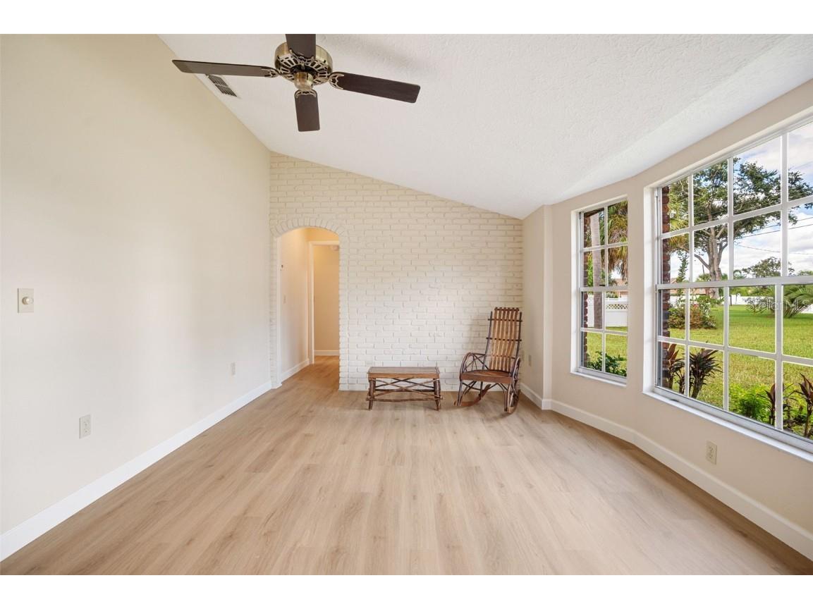 3428 Hacienda Street Sarasota FL 34237 A4668198 image12