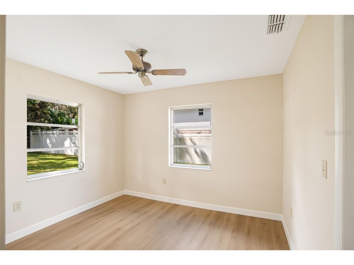 3428 Hacienda Street Sarasota FL 34237 A4668198 image21