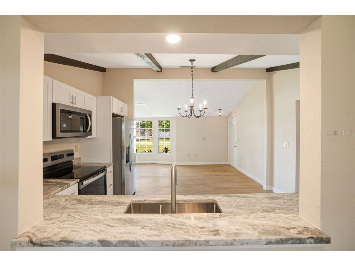 3428 Hacienda Street Sarasota FL 34237 A4668198 image6