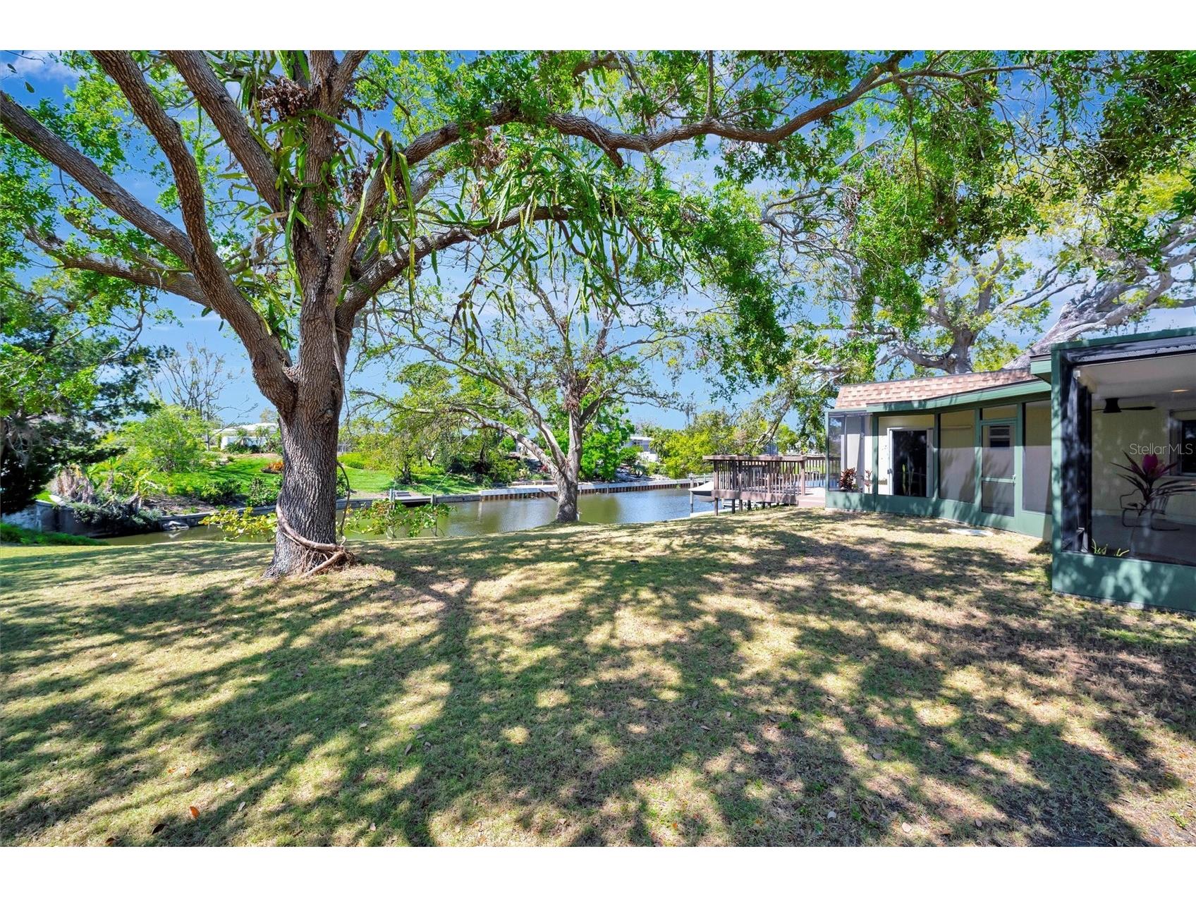 3428 Mineola Drive Sarasota FL 34239 - JAFFA CANAL A4677869 image28