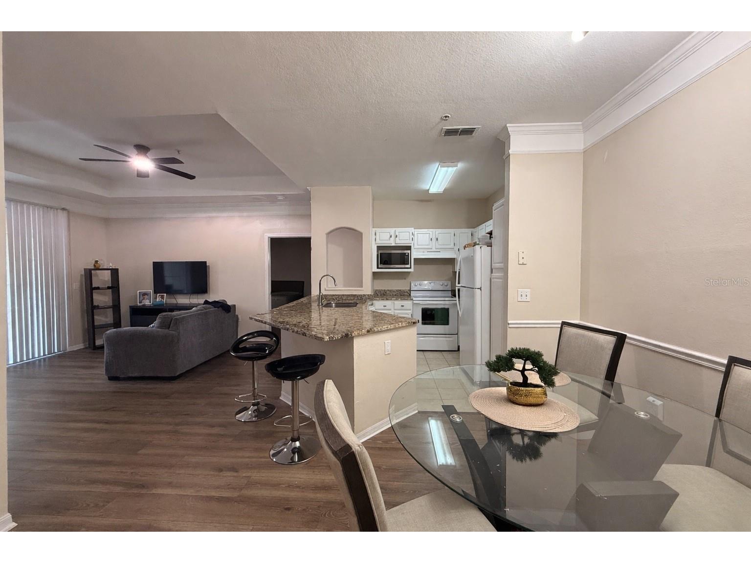3428 Soho Street #301 Orlando FL 32835 O6387723 image2