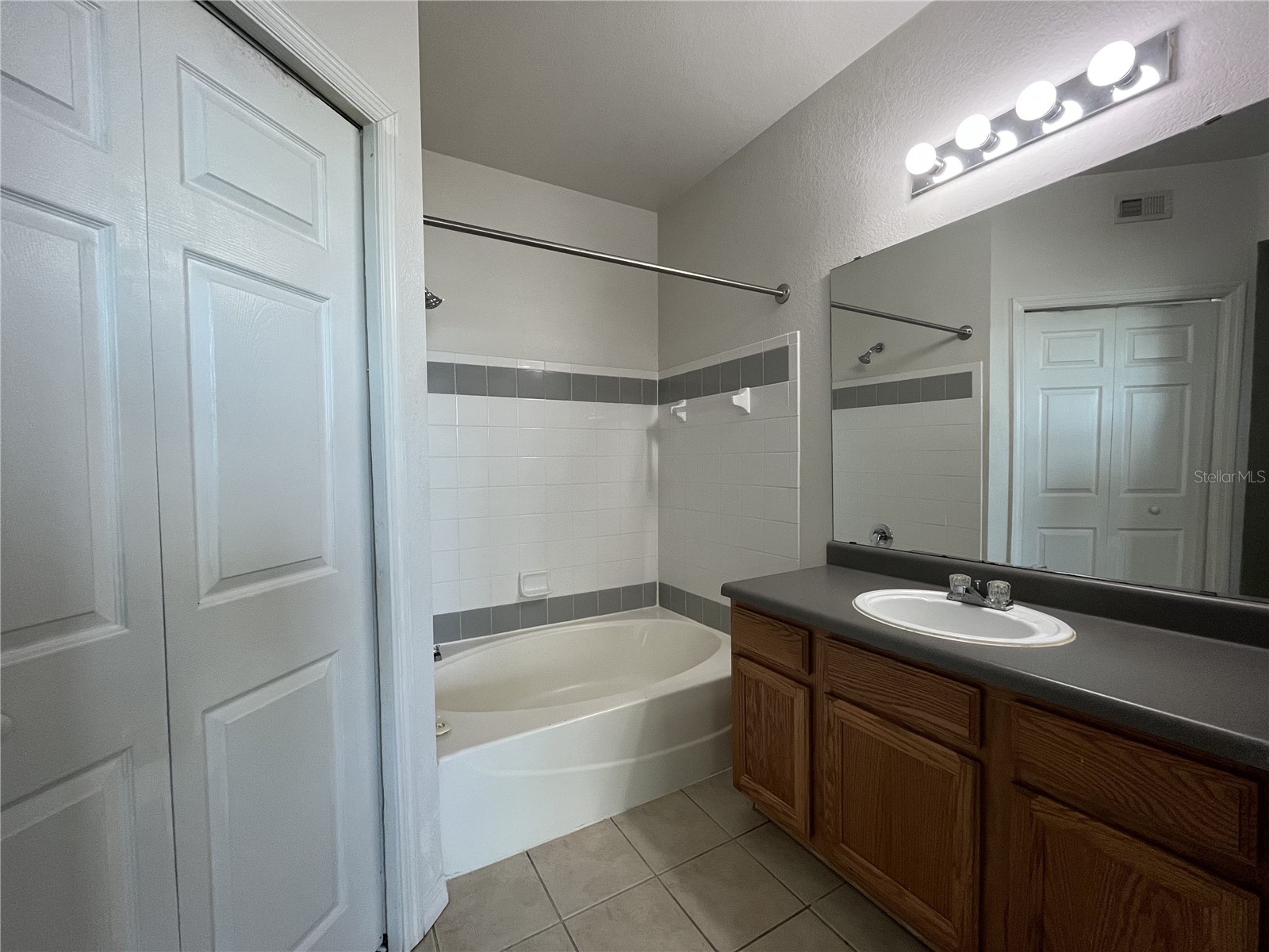 3428 Soho Street #B06 Orlando FL 32835 - TURKEY LAKE O6383198 image5