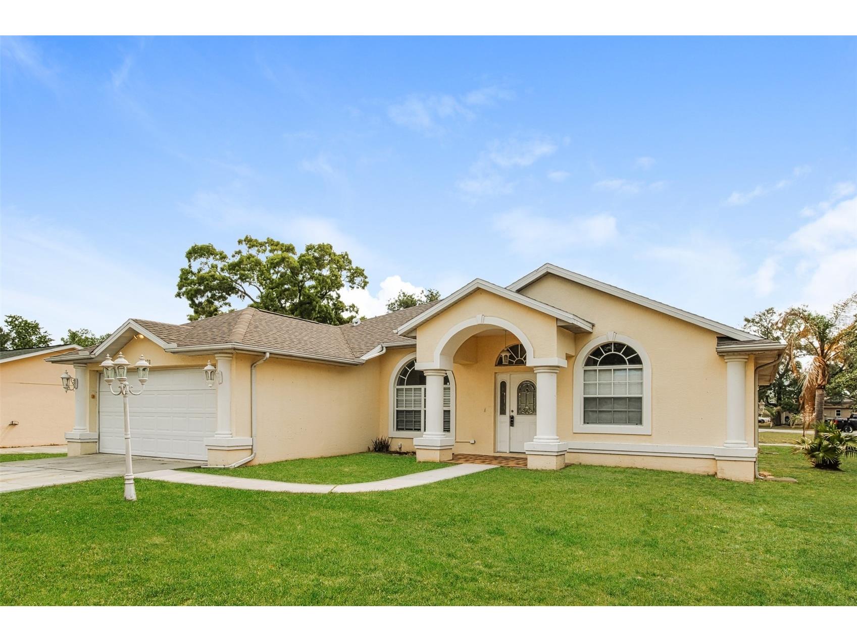 3428 Tomahawk Avenue Spring Hill FL 34606 O6405255 image2