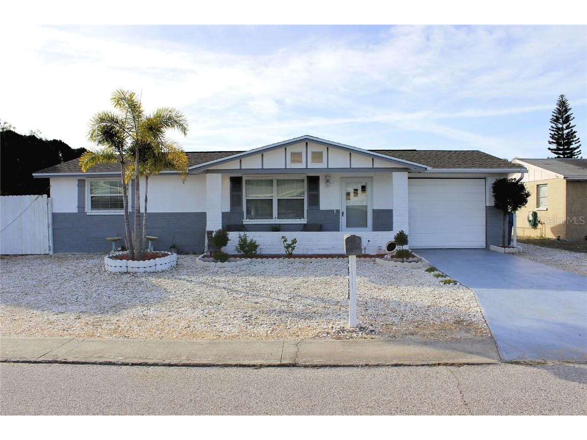 3428 Umber Road Holiday FL 34691 T3498751 image1