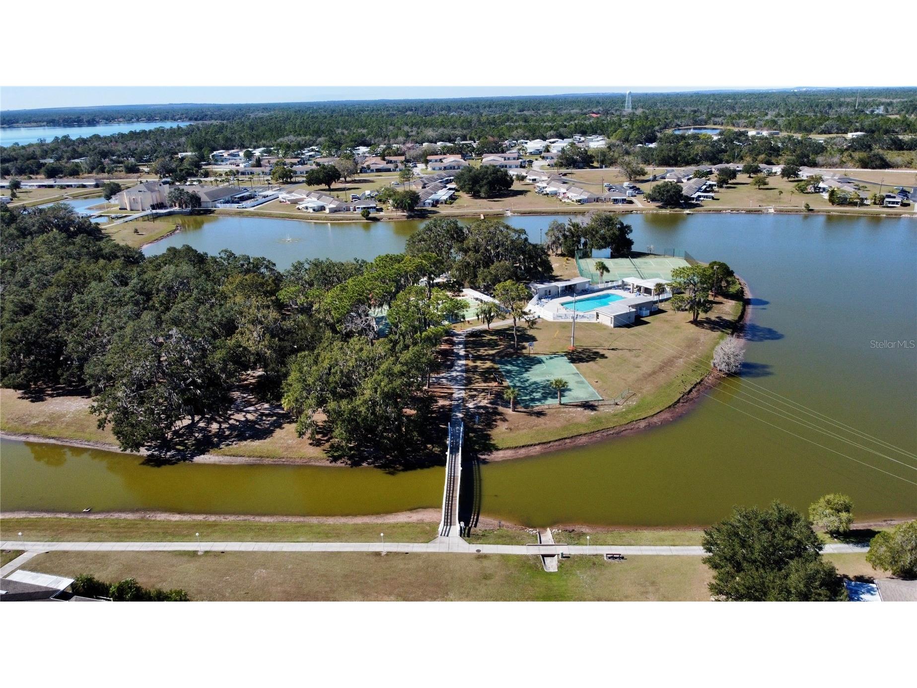 3429 Club Circle Lakeshore FL 33854 - LAKE WALK IN WATER K4903219 image22