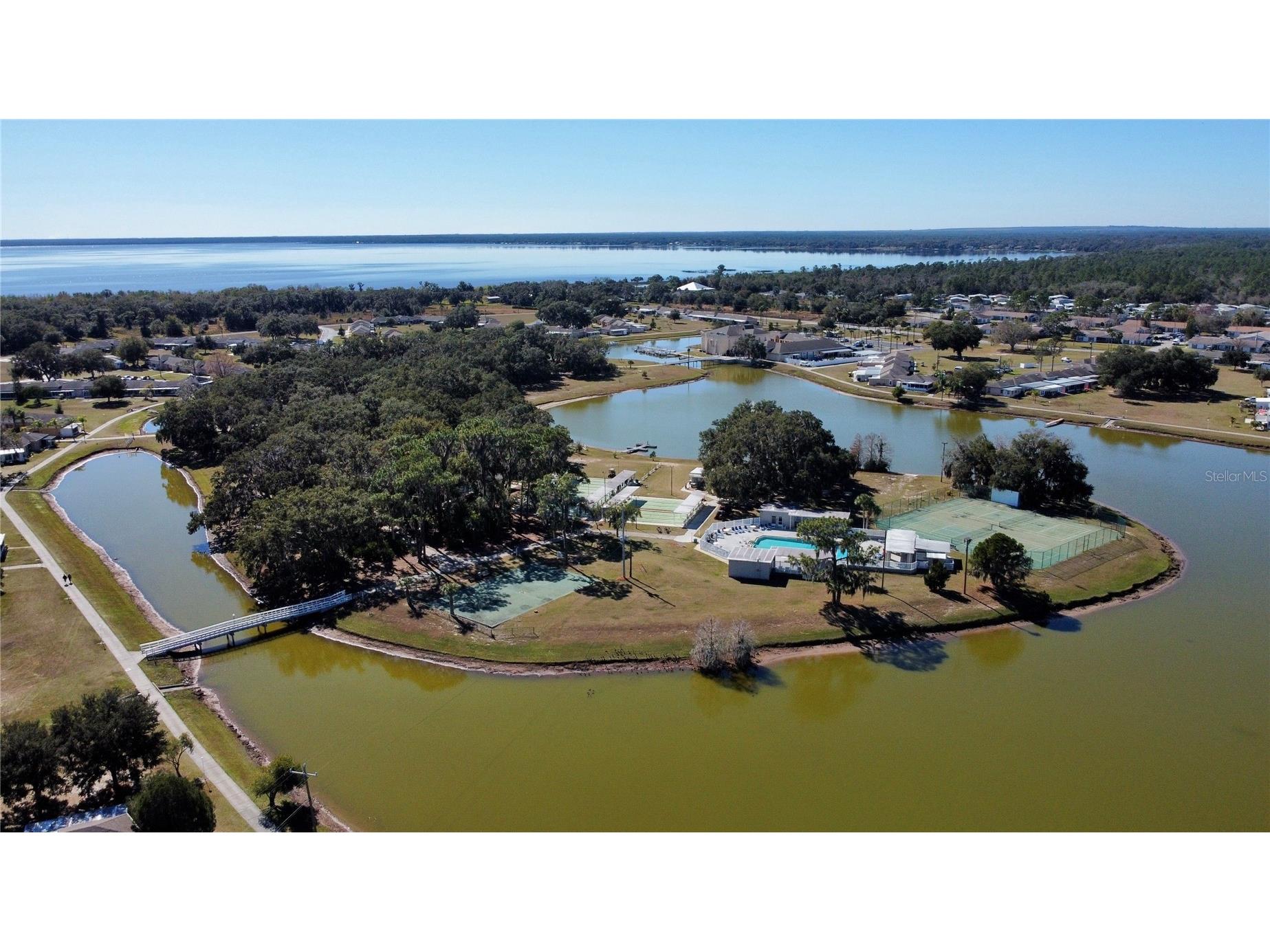 3429 Club Circle Lakeshore FL 33854 - LAKE WALK IN WATER K4903219 image23