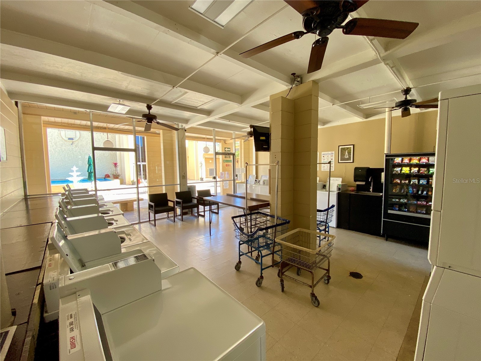 3429 Club Circle Lakeshore FL 33854 - LAKE WALK IN WATER K4903219 image34