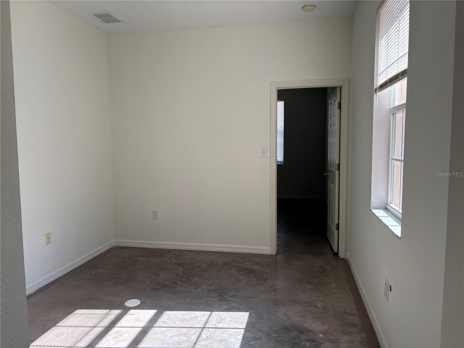 3429 Parkridge Circle #19-103 Sarasota FL 34243 A4690982 image22