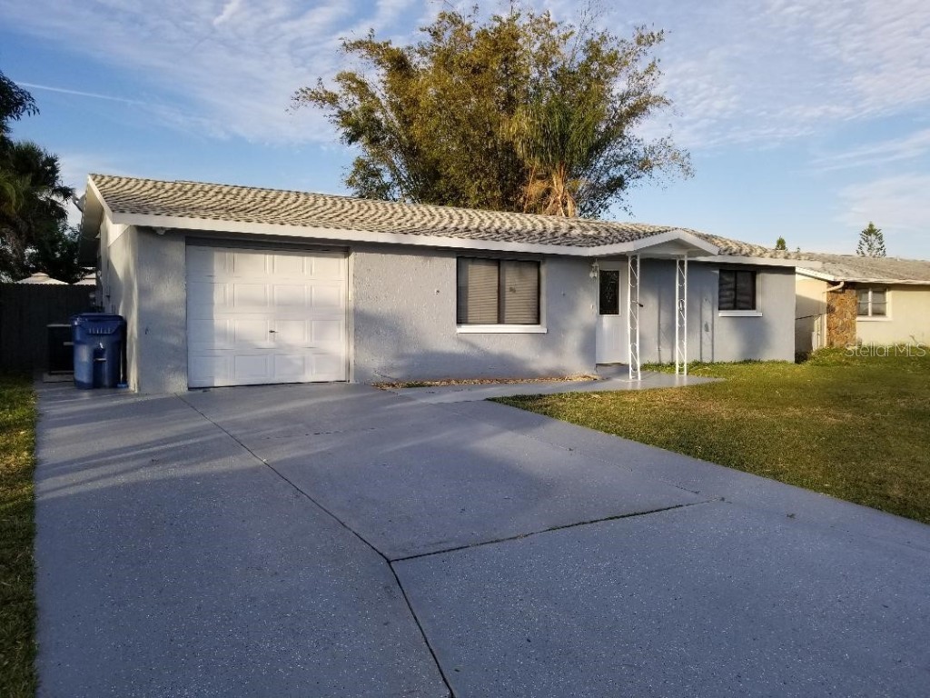 3429 Wilson Drive Holiday FL 34691 T3493406 image1