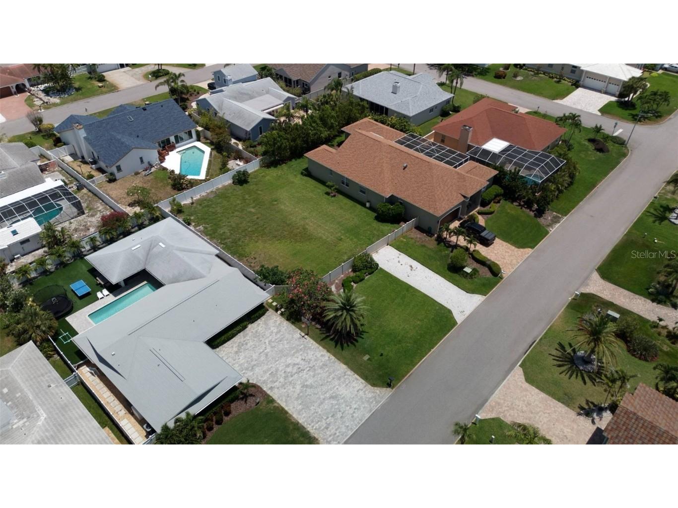 343 7th Avenue N Saint Petersburg FL 33715 TB8392239 image10