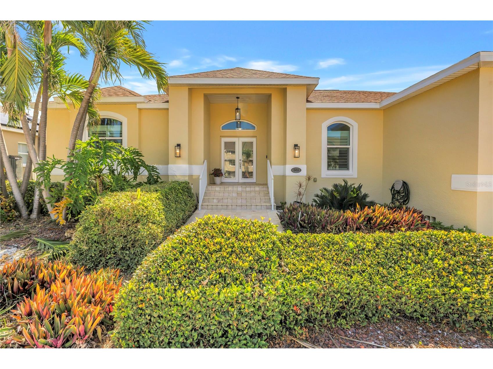 343 8th Avenue N Tierra Verde FL 33715 TB8494514 image1