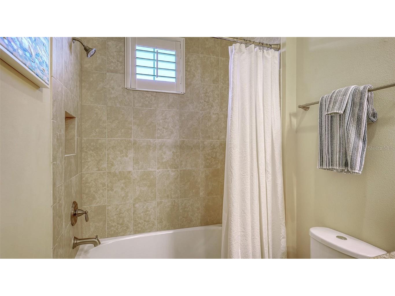 343 Compass Point Drive #201 Bradenton FL 34209 - SAPPHIRE LAKE A4664302 image32