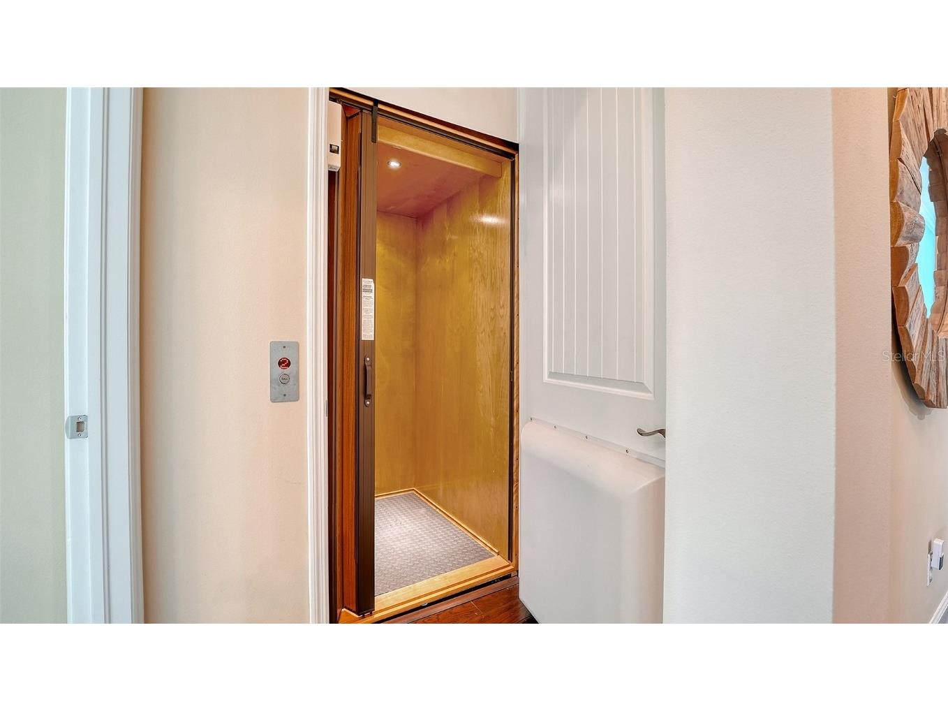 343 Compass Point Drive #201 Bradenton FL 34209 - SAPPHIRE LAKE A4664302 image8