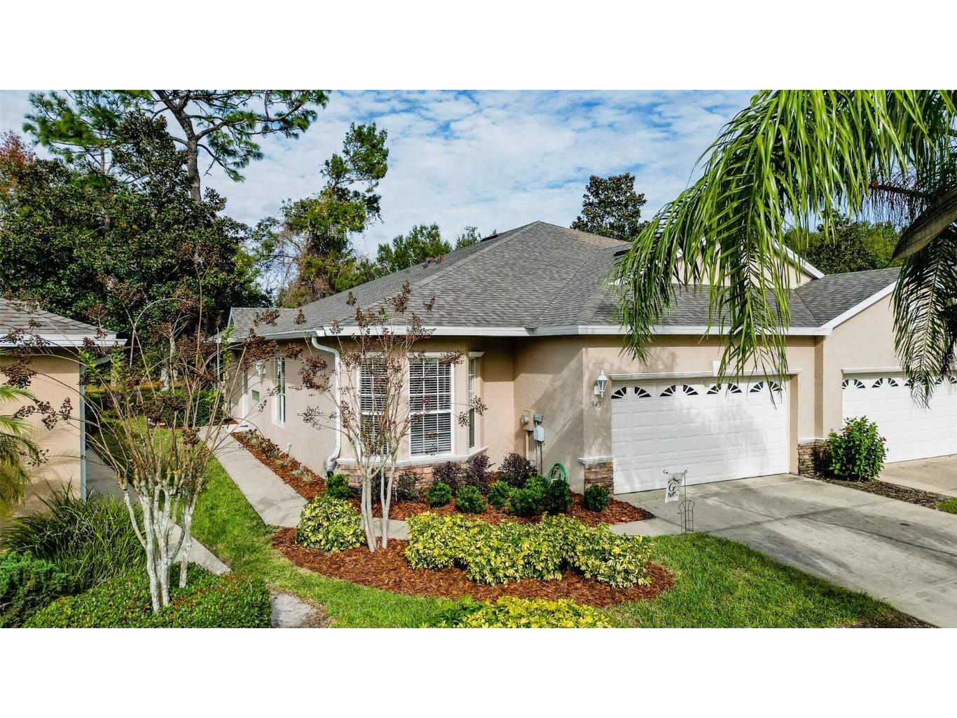 343 La Creek Court Debary FL 32713 V4933657 image1