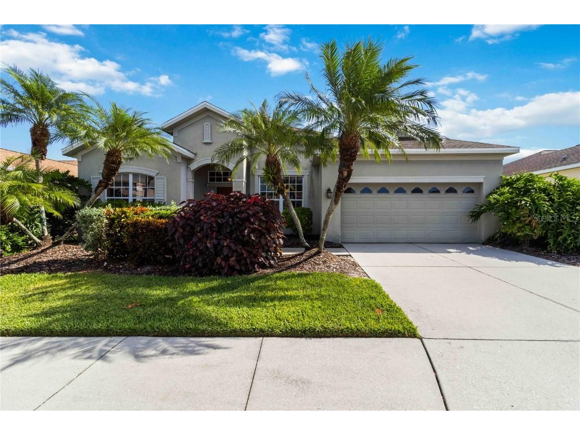 343 Londonderry Drive Sarasota FL 34240 A4666644 image1