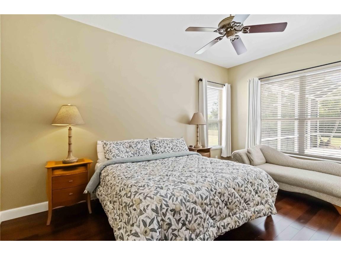 343 Londonderry Drive Sarasota FL 34240 A4666644 image24