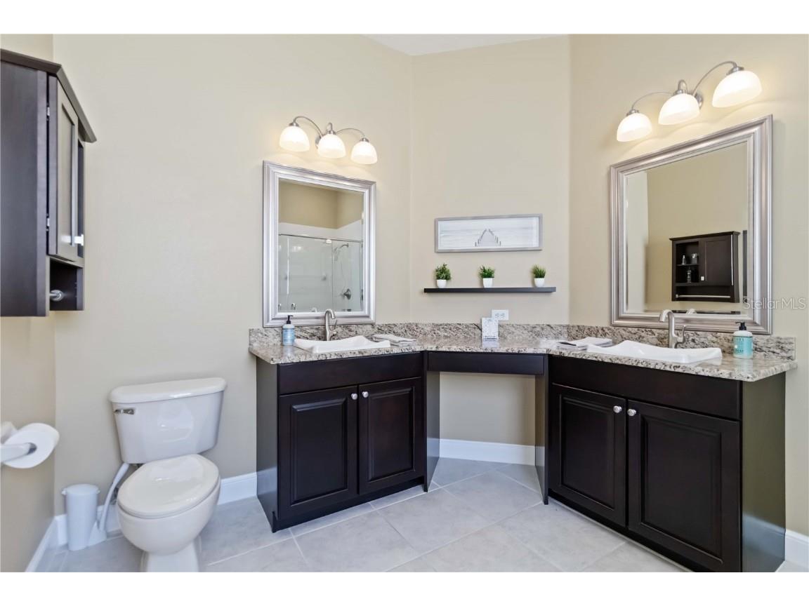 343 Londonderry Drive Sarasota FL 34240 A4666644 image31