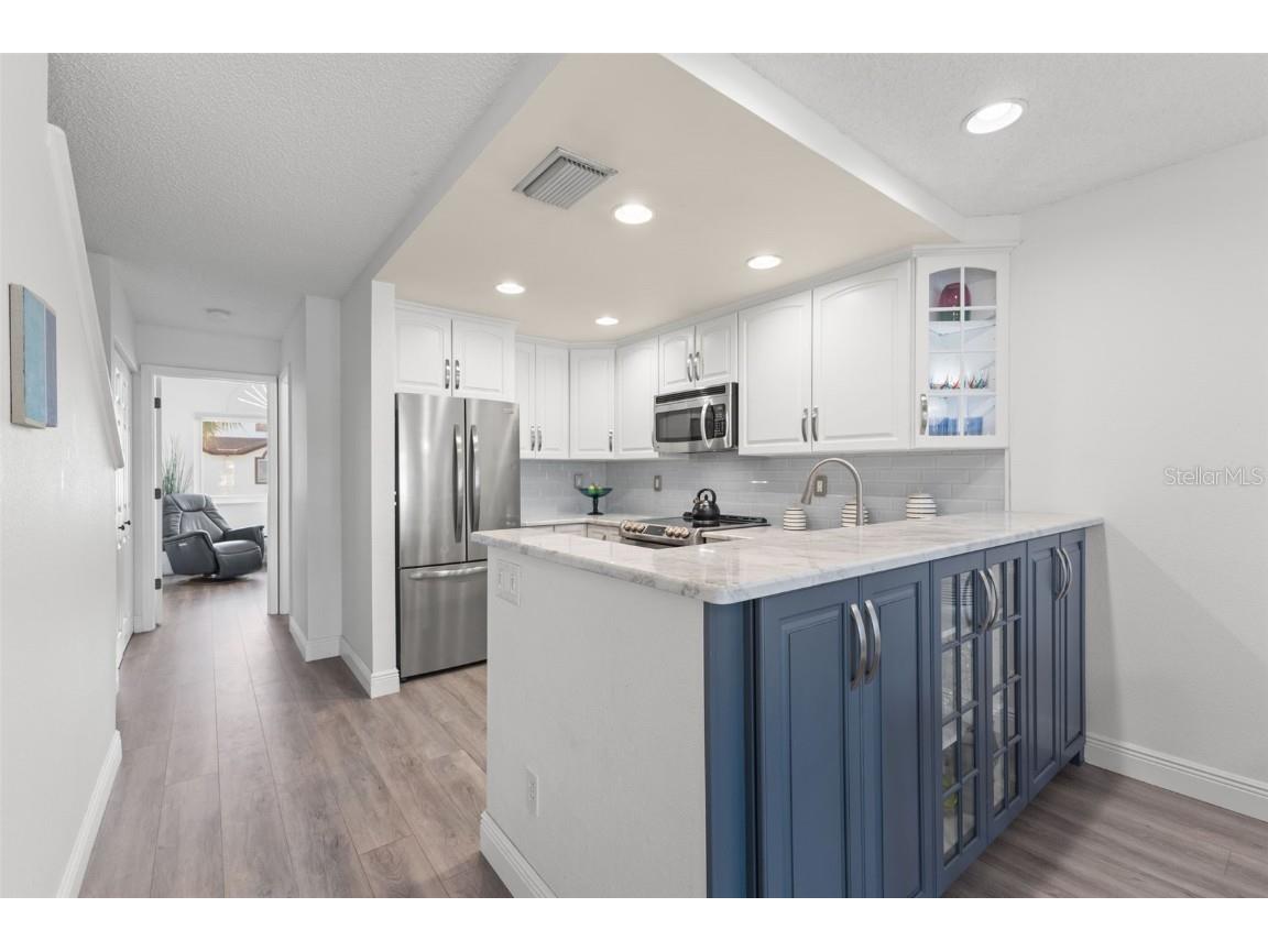 343 Madeira Circle Saint Petersburg FL 33715 TB8449216 image11