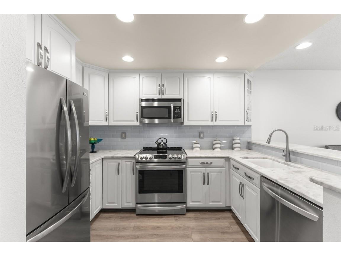 343 Madeira Circle Saint Petersburg FL 33715 TB8449216 image13