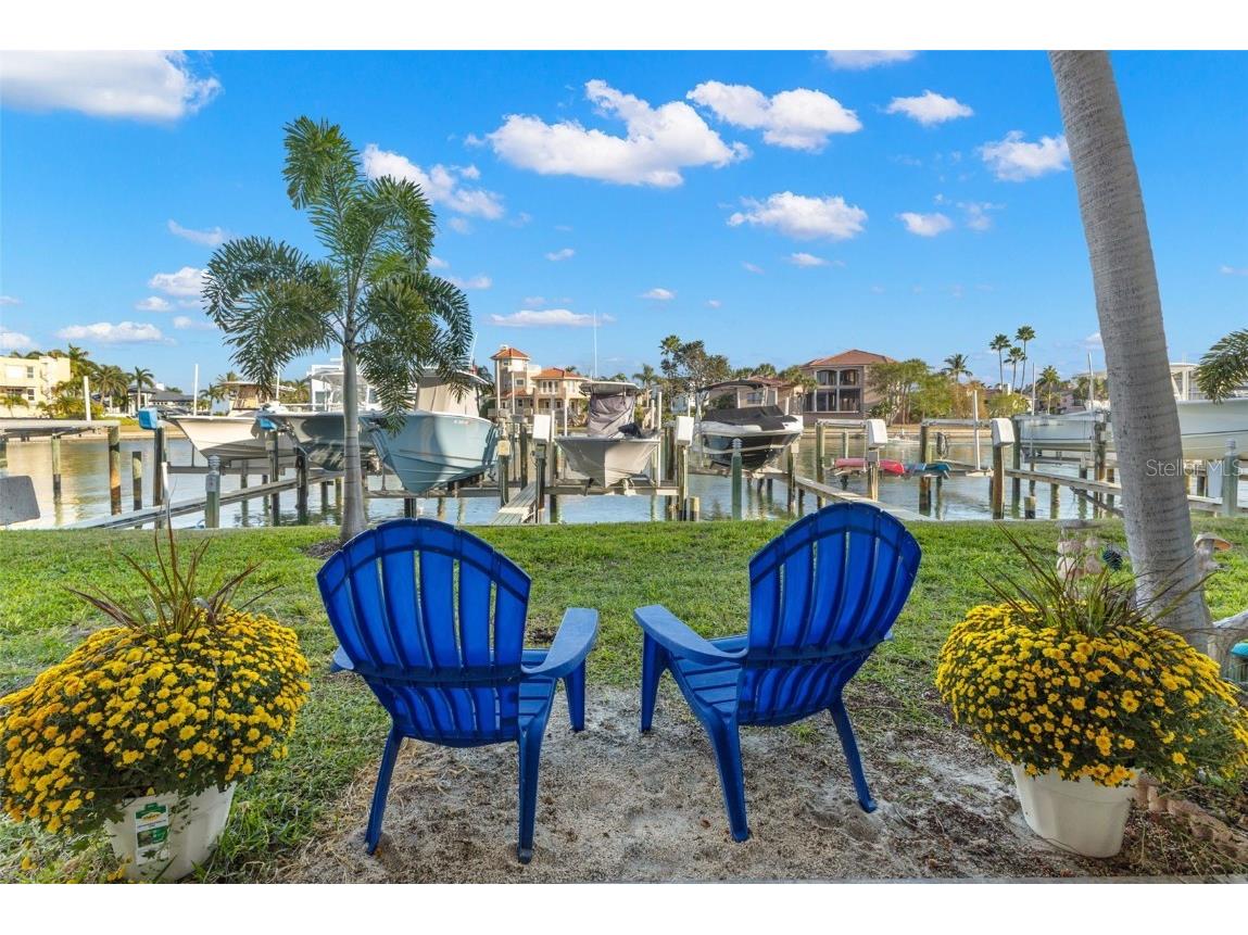 343 Madeira Circle Saint Petersburg FL 33715 TB8449216 image17