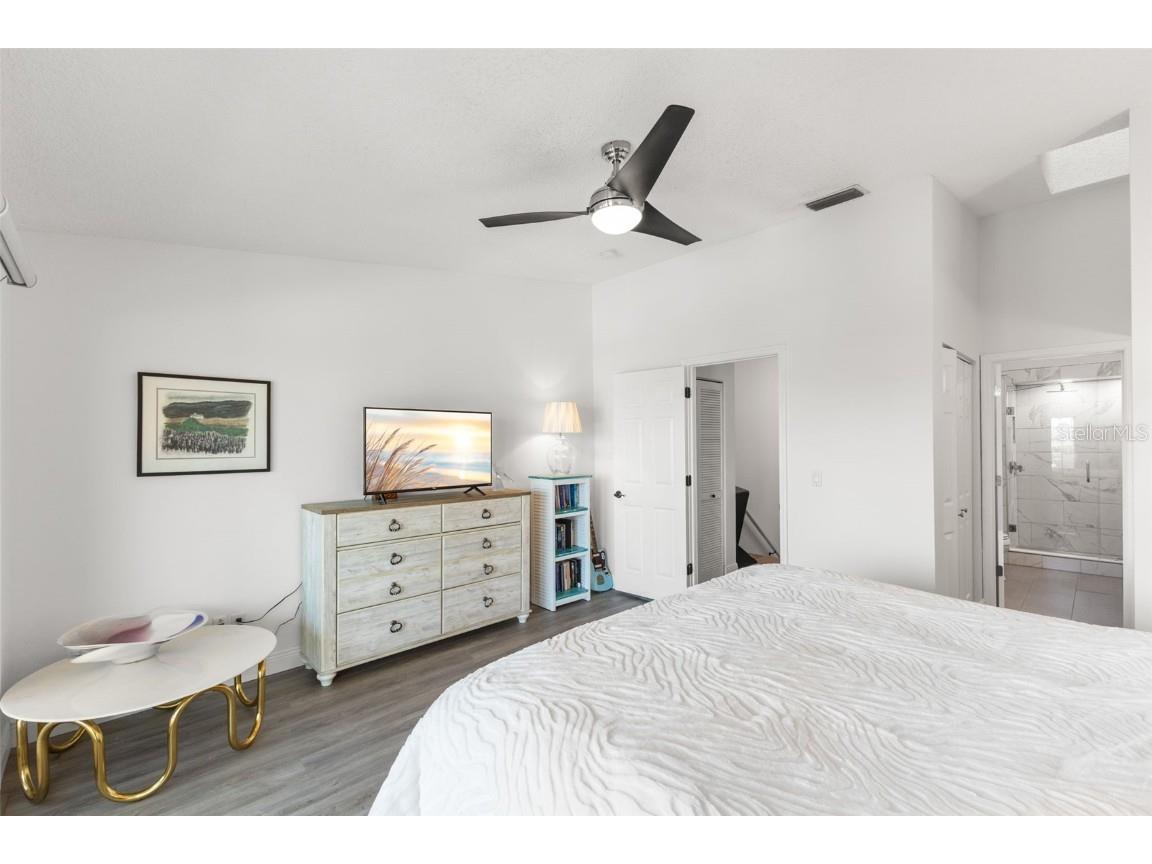 343 Madeira Circle Saint Petersburg FL 33715 TB8449216 image20