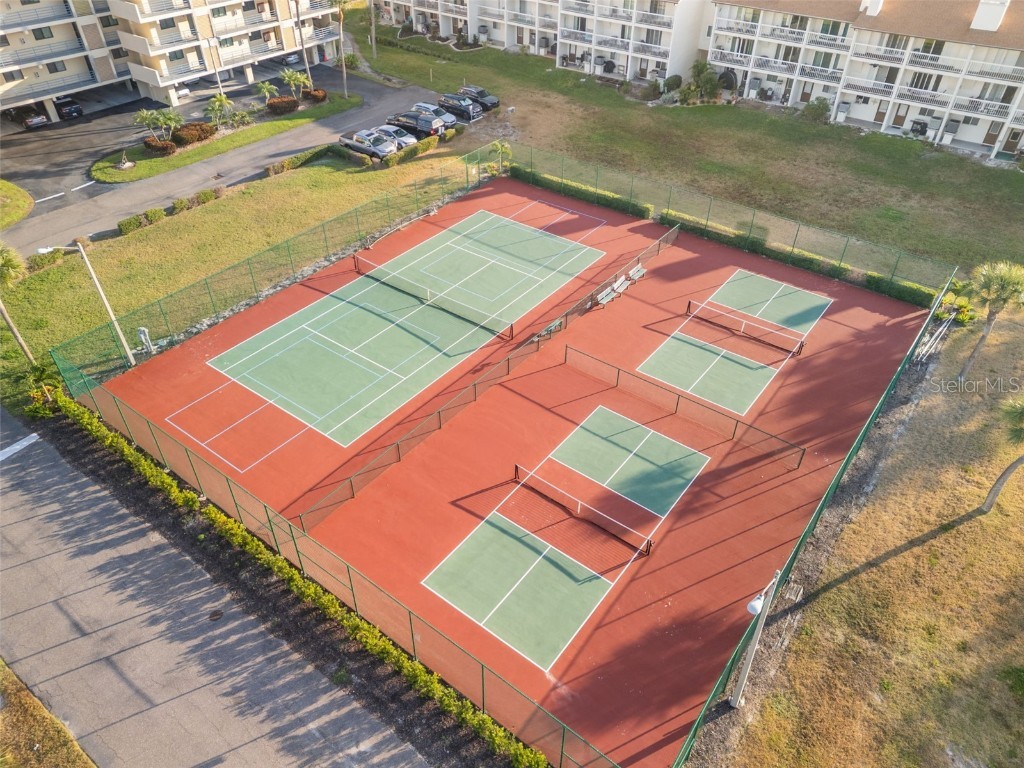 343 Madeira Circle Saint Petersburg FL 33715 TB8449216 image33