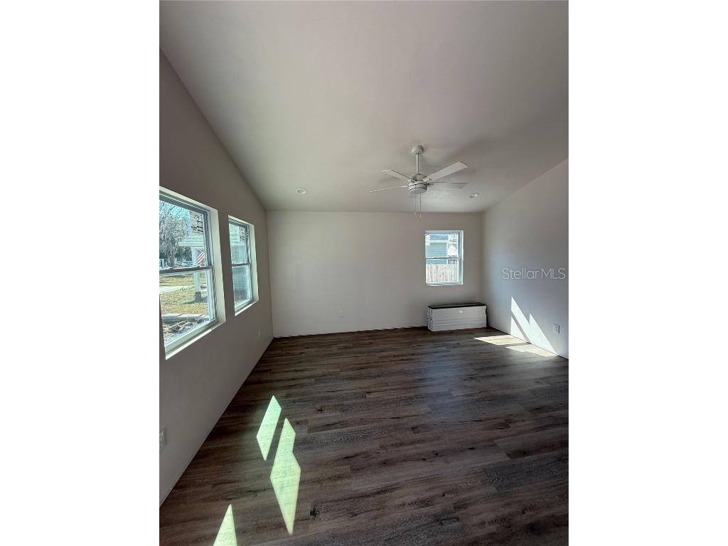 343 NW 9th Avenue Lake Butler FL 32054 GC528557 image1