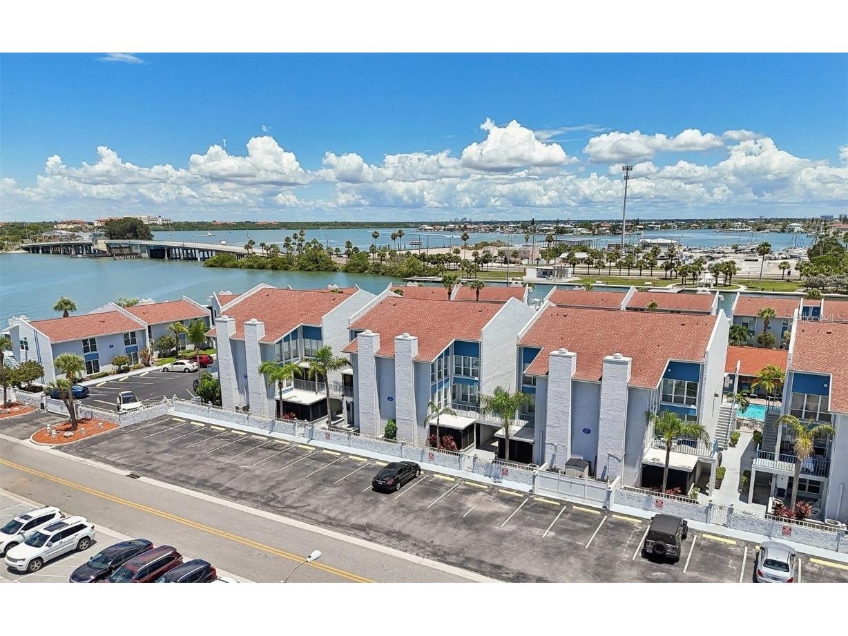 343 Rex Place #F Madeira Beach FL 33708 - BOCA CIEGA BAY TB8338845 image1