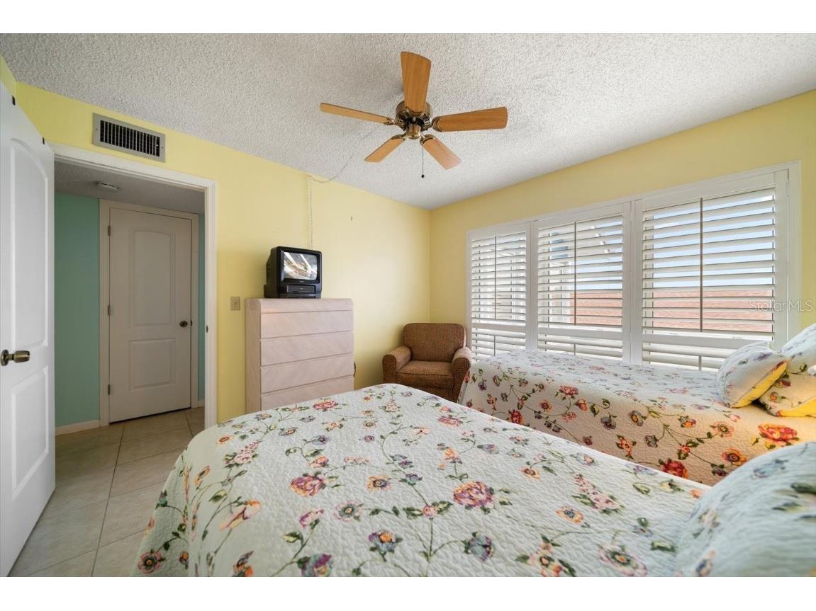 343 Rex Place #G Madeira Beach FL 33708 TB8368810 image25