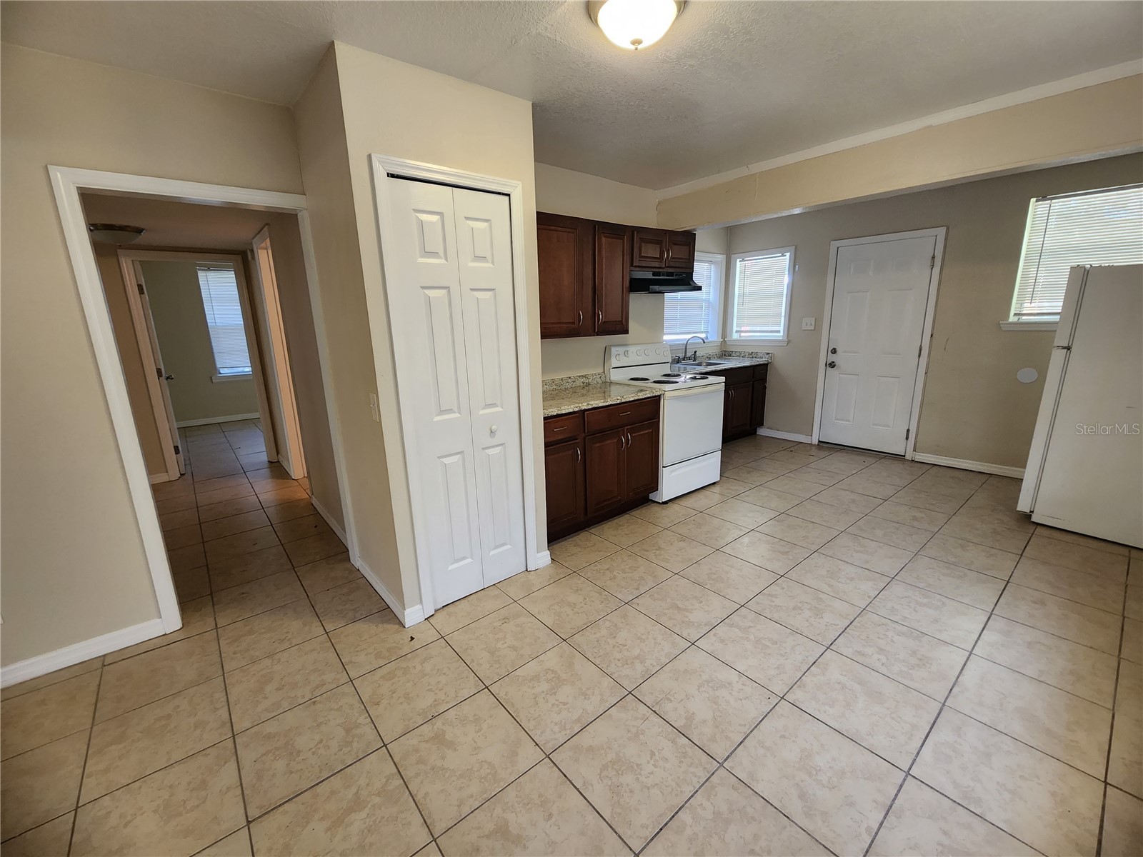 343 W 60th Street Jacksonville FL 32208 TB8509937 image3