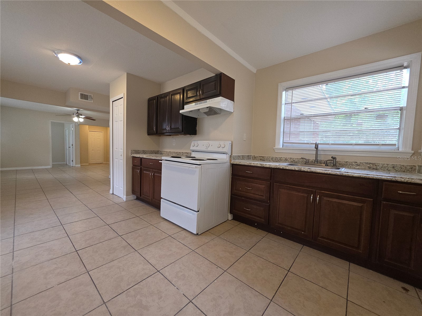 343 W 60th Street Jacksonville FL 32208 TB8509937 image4