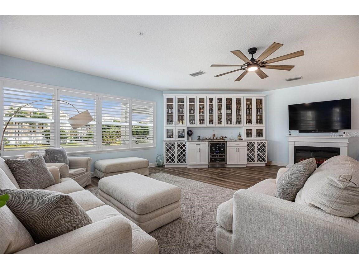 3430 77th Street W #101 Bradenton FL 34209 - PALMA SOLA BAY A4672831 image5