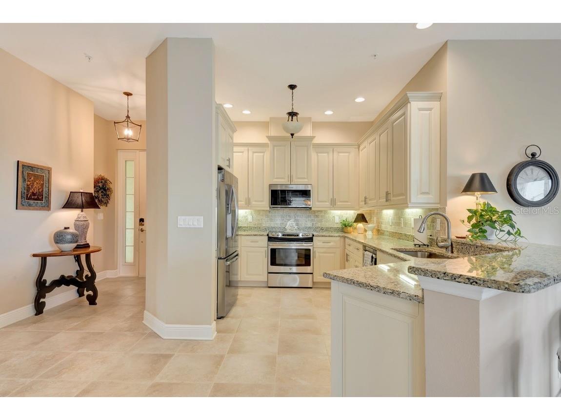 3430 77th Street W #303 Bradenton FL 34209 A4665332 image6