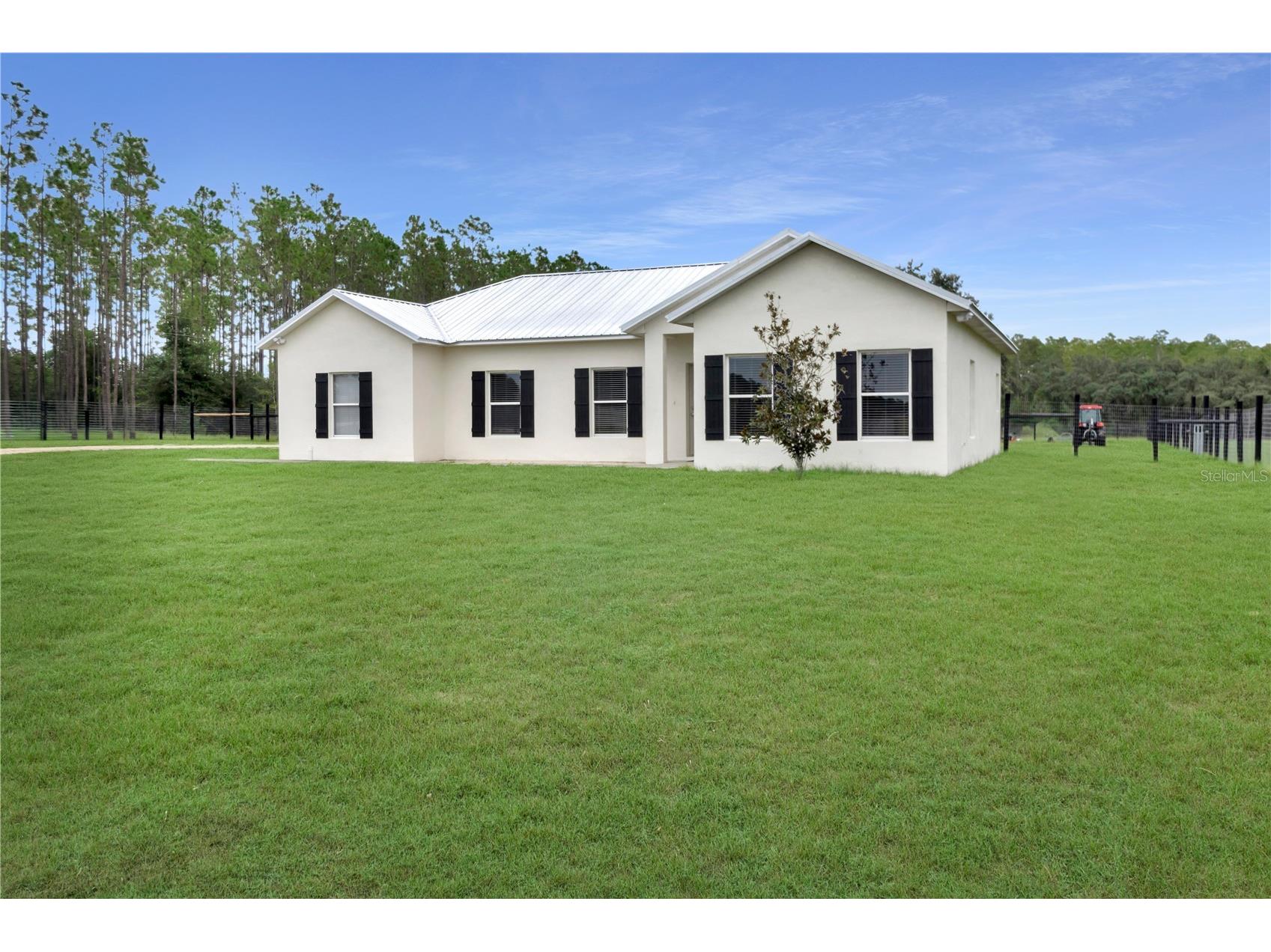 3430 Conniff Road Groveland FL 34736 G5101475 image1