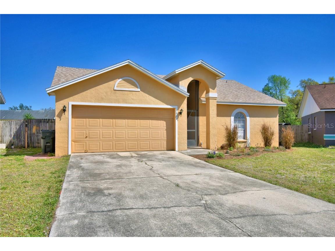 3430 Cove Court E Winter Haven FL 33880 P4933976 image1
