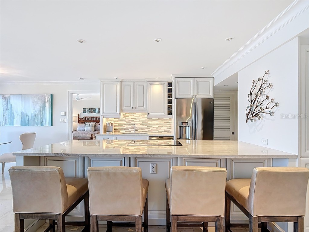 3430 Gulf Shore Boulevard N #3B Naples FL 34103 O6341493 image3