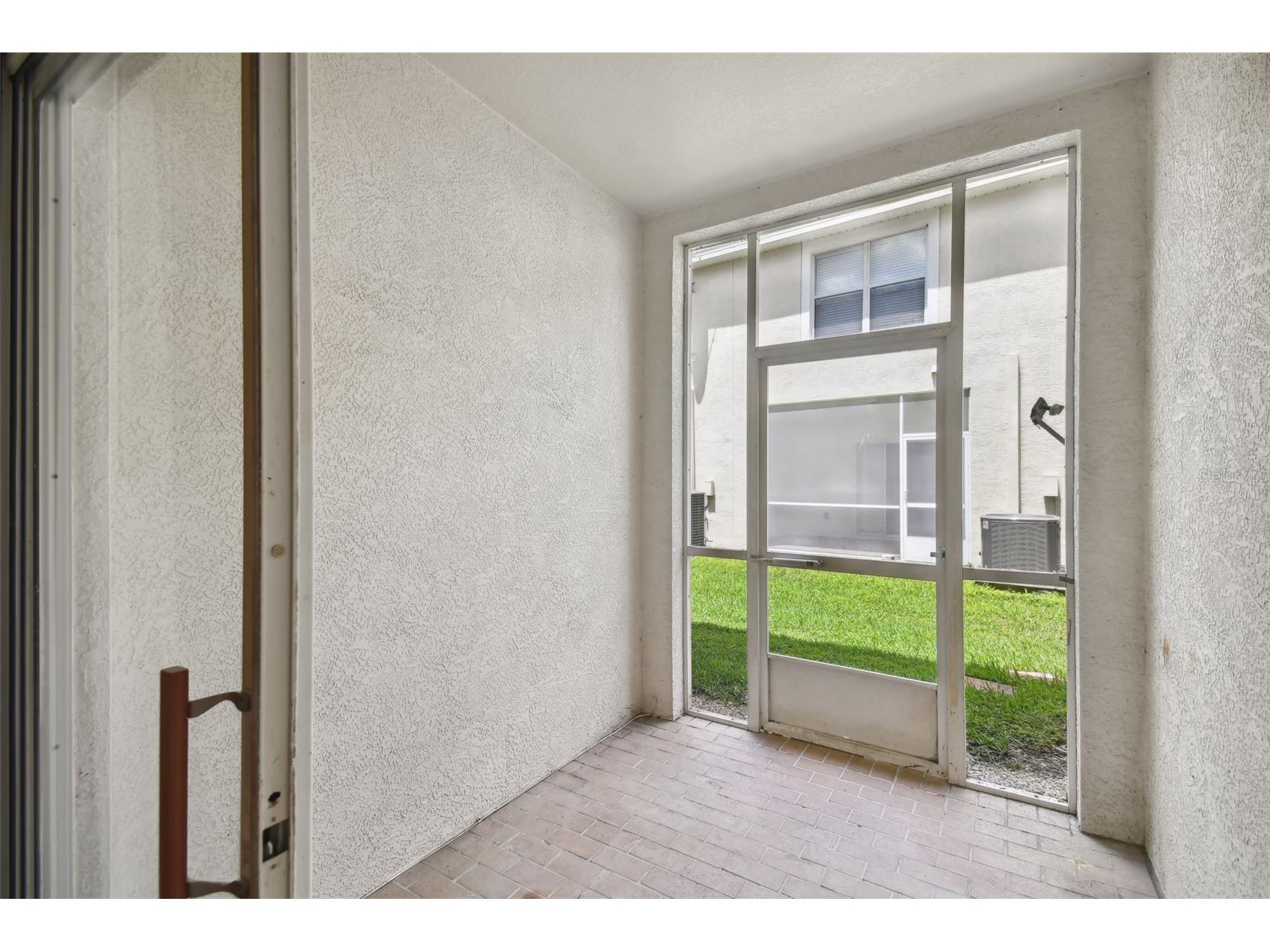 3430 High Hampton Circle Tampa FL 33610 TB8495496 image33