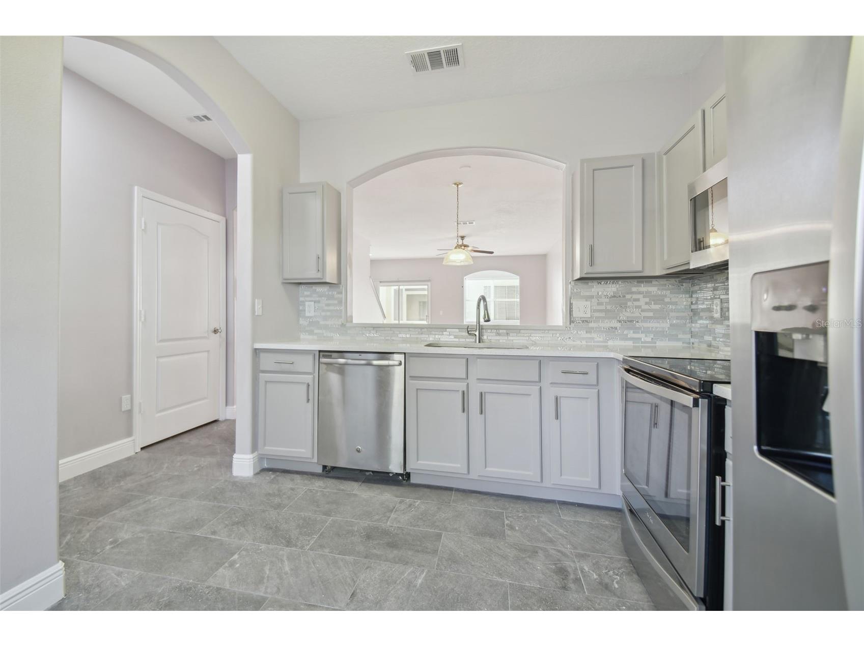 3430 High Hampton Circle Tampa FL 33610 TB8495496 image7