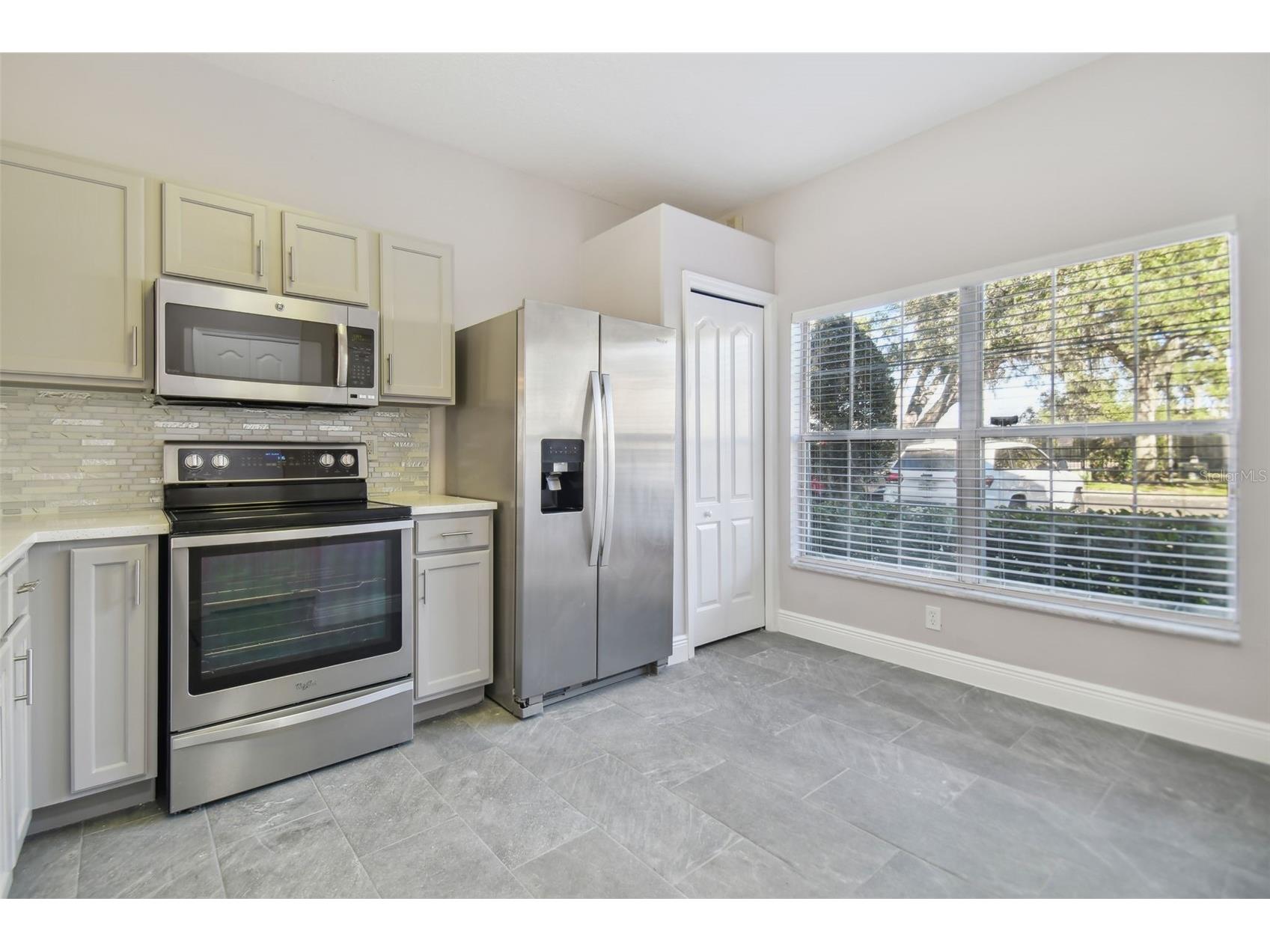 3430 High Hampton Circle Tampa FL 33610 TB8495496 image8