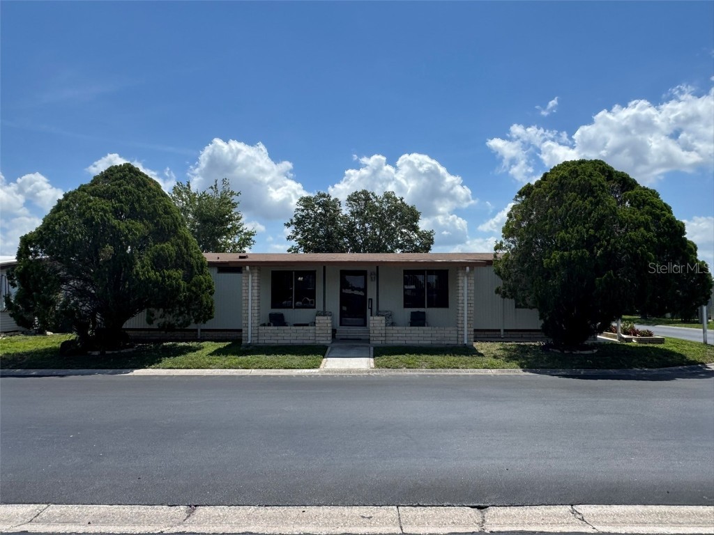 34300 Countryside Drive Wesley Chapel FL 33543 TB8388259 image1