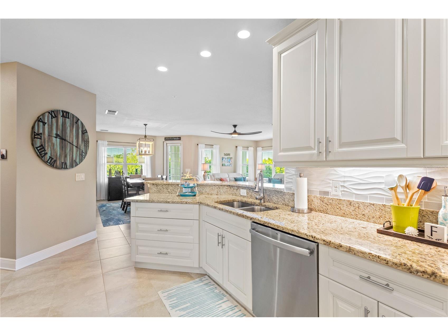 3431 79th Street Circle W #101 Bradenton FL 34209 A4694047 image16