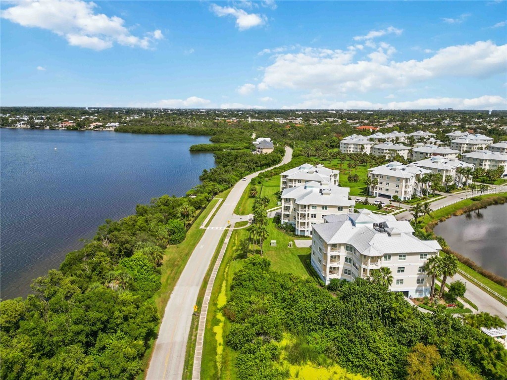 3431 79th Street Circle W #303 Bradenton FL 34209 A4666122 image57