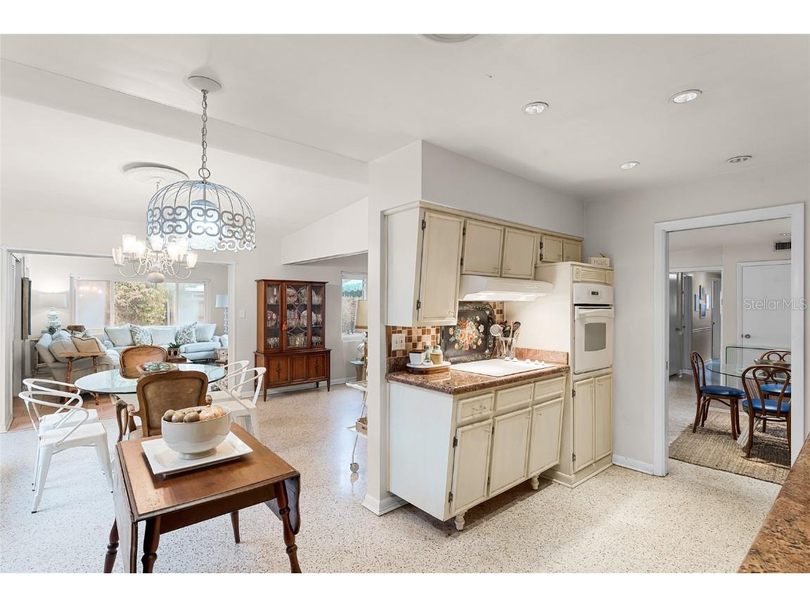 3431 Wilder Lane Orlando FL 32804 - LAKE FAIRVIEW O6274700 image12