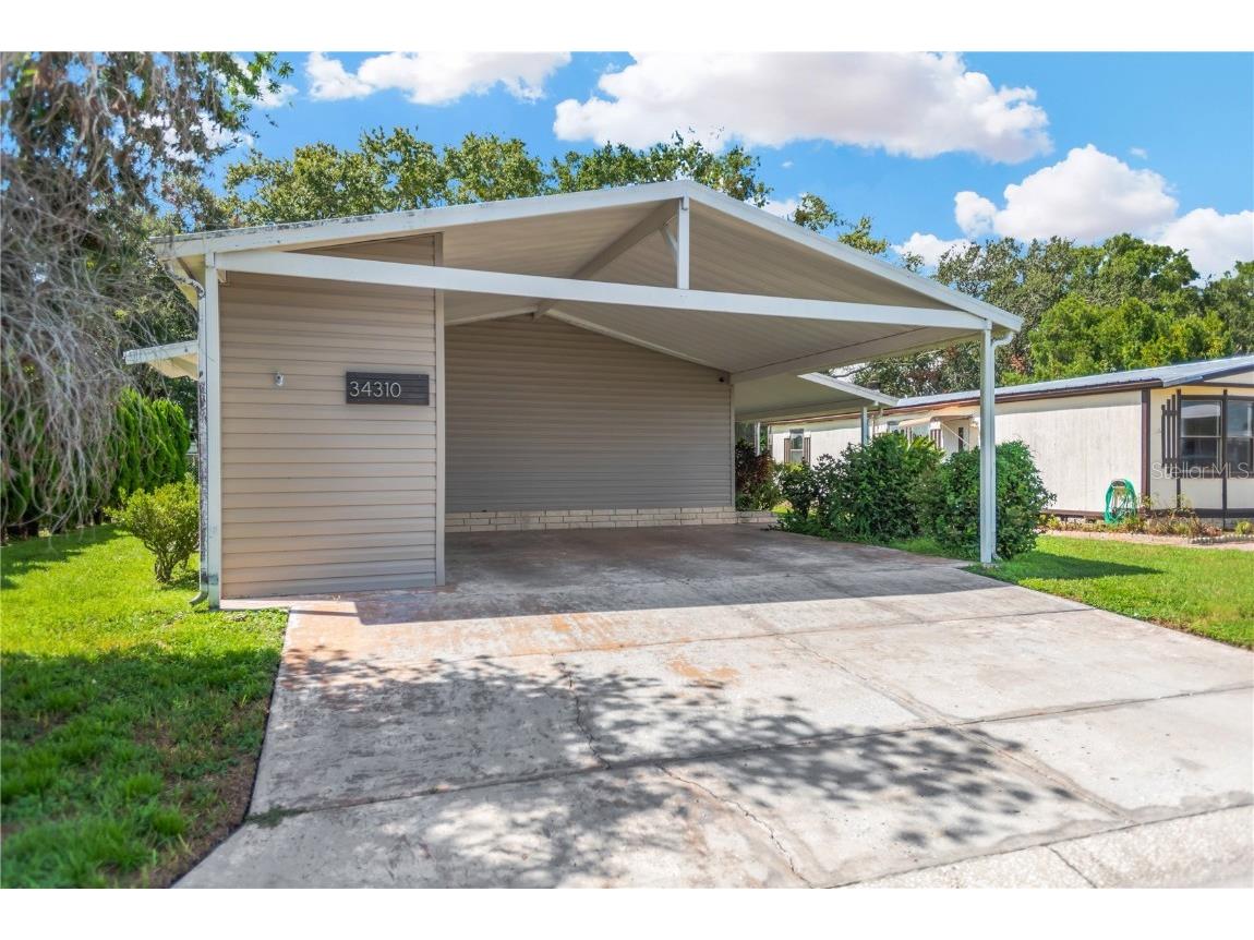 34310 Lodge Drive Wesley Chapel FL 33543 TB8421342 image1