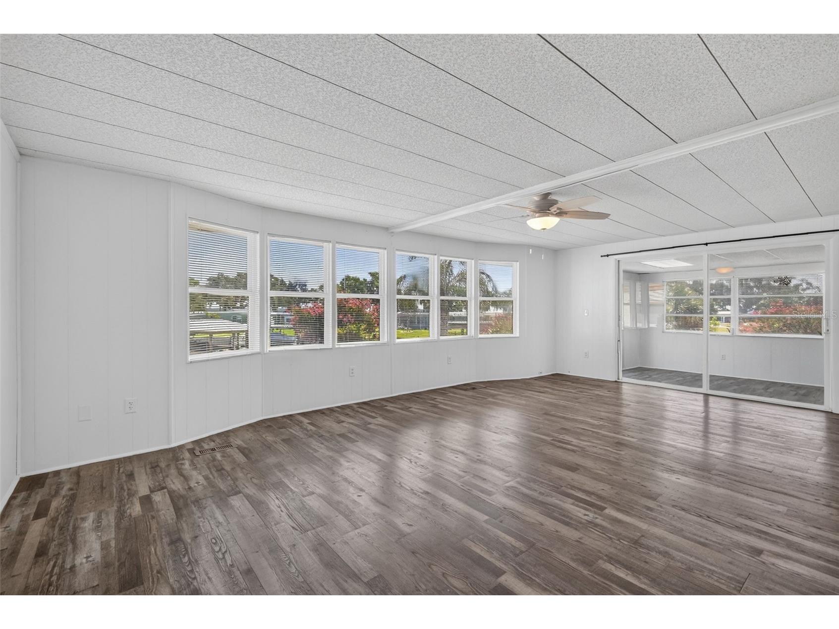 34312 Carl Road Leesburg FL 34788 - LAKE EUSTIS G5114059 image4