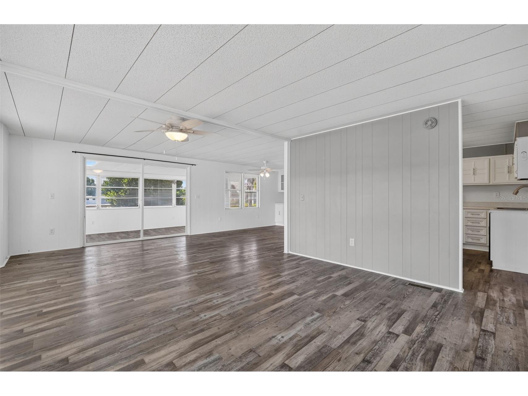 34312 Carl Road Leesburg FL 34788 - LAKE EUSTIS G5114059 image5