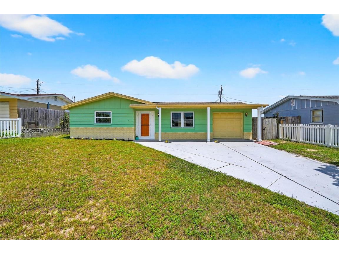 3432 Briar Cliff Drive Holiday FL 34691 TB8416810 image1